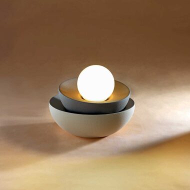 Sphere of light lamp